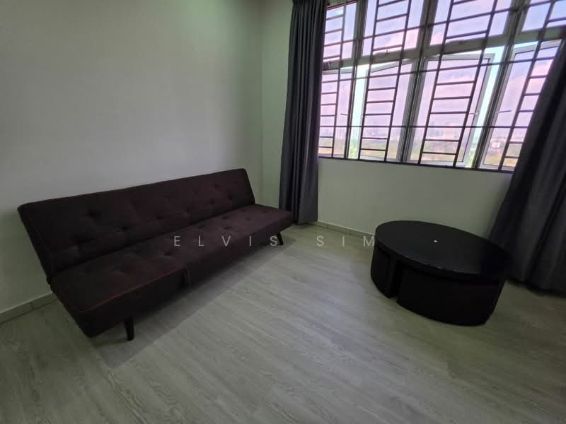 Pangsapuri untuk Disewa di Molek Ria - Elvis Sim - Living Room - PropertyGuru.com.my