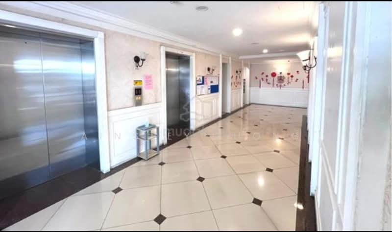 Condominium for Sale at Upper East @ Tiger Lane - Ainsley Thong - Corridor - PropertyGuru.com.my