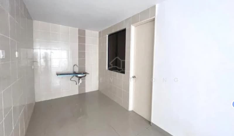 Condominium for Sale at Upper East @ Tiger Lane - Ainsley Thong - Kitchen - PropertyGuru.com.my