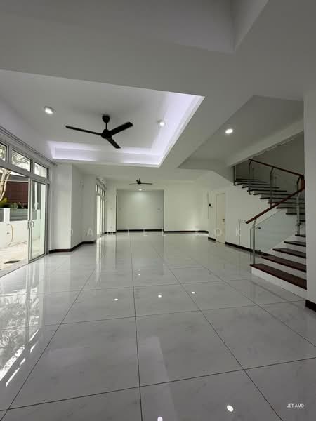 Link Bungalow for Sale in Setia Alam ( Anjung Sari) (Setia Alam) - Daniel Kok - Living Room - PropertyGuru.com.my