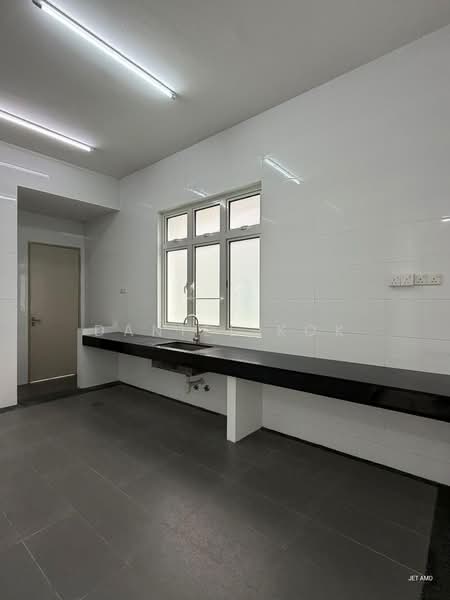 Link Bungalow for Sale in Setia Alam ( Anjung Sari) (Setia Alam) - Daniel Kok - Kitchen - PropertyGuru.com.my