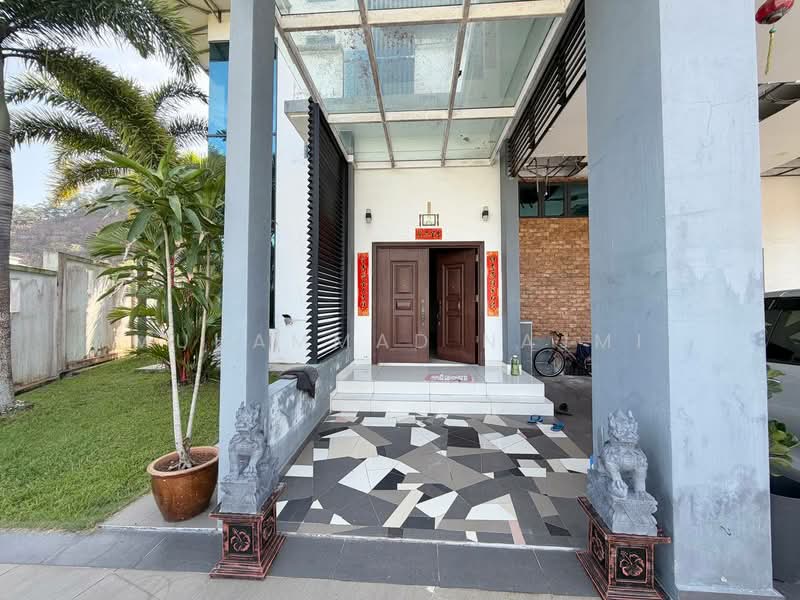 Rumah Banglo untuk Dijual di Bandar Chukai (Cukai) - Muhammad Najmi - Exterior - PropertyGuru.com.my