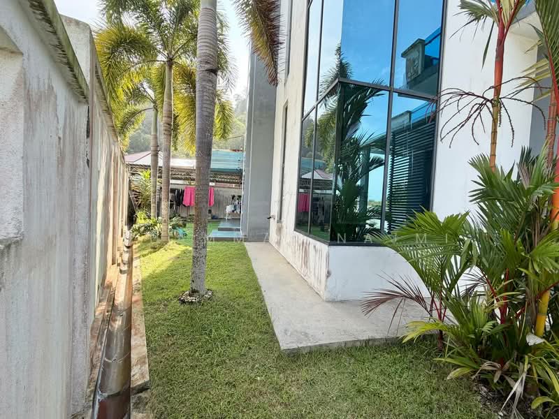 Rumah Banglo untuk Dijual di Bandar Chukai (Cukai) - Muhammad Najmi - Exterior - PropertyGuru.com.my