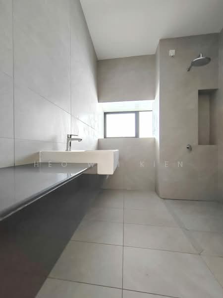 Semi-Detached House for Sale in Kota Emerald (Rawang) - Heo Wai Kien - Bathroom - PropertyGuru.com.my