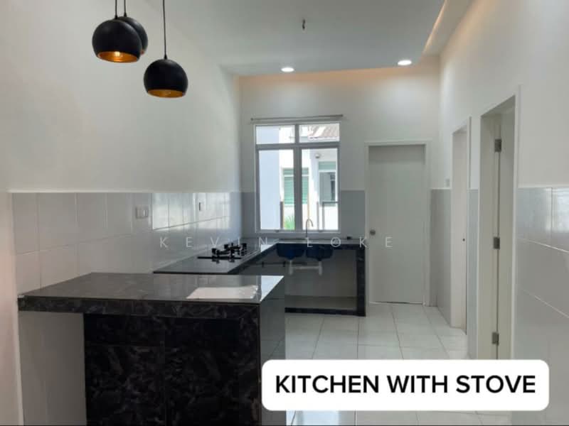2-storey Terraced House for Sale in Bandar Baru Puncak Alam (Puncak Alam) - Kevin Loke - Kitchen - PropertyGuru.com.my