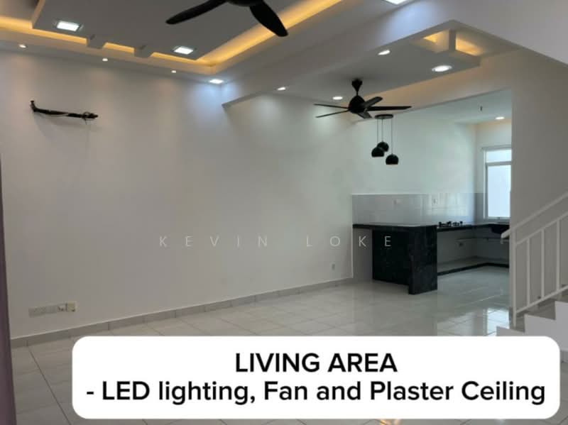 2-storey Terraced House for Sale in Bandar Baru Puncak Alam (Puncak Alam) - Kevin Loke - Living Room - PropertyGuru.com.my