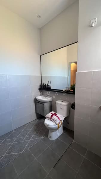 2-storey Terraced House for Sale in Jeram (Selangor) - Ahmad Firdaus Mahmod - Bathroom - PropertyGuru.com.my
