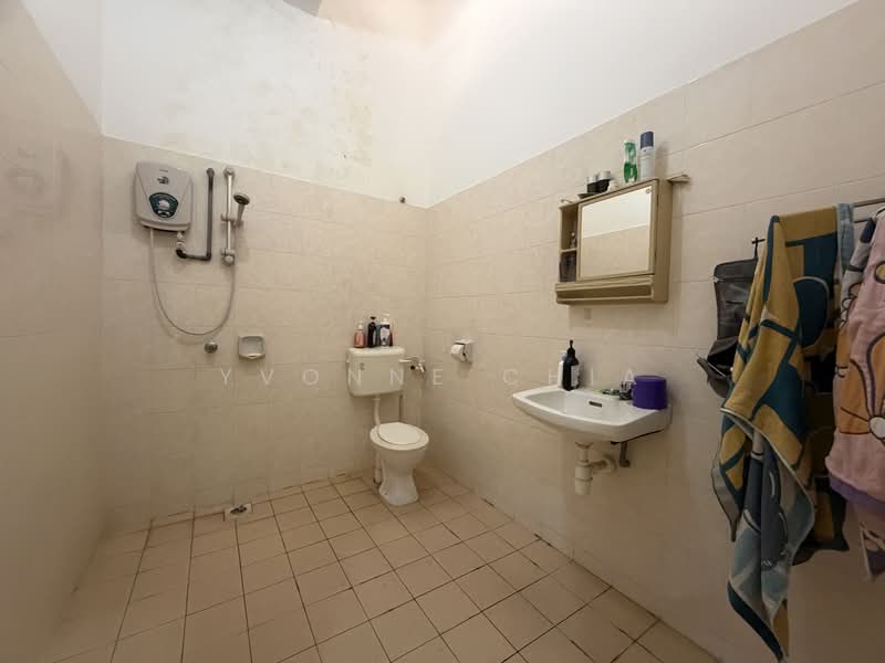 Rumah Teres 2 Tingkat untuk Dijual di Taman Cheng Perdana (Cheng) - Yvonne Chia - PropertyGuru.com.my