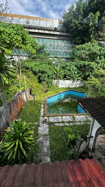 Bungalow for Sale in Taman Bukit Pantai (Bangsar) - Zarema Kulbuzheva - Garden - PropertyGuru.com.my