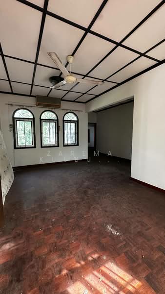 Bungalow for Sale in Taman Bukit Pantai (Bangsar) - Zarema Kulbuzheva - Living Room - PropertyGuru.com.my