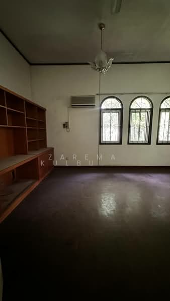 Bungalow for Sale in Taman Bukit Pantai (Bangsar) - Zarema Kulbuzheva - Interior - PropertyGuru.com.my