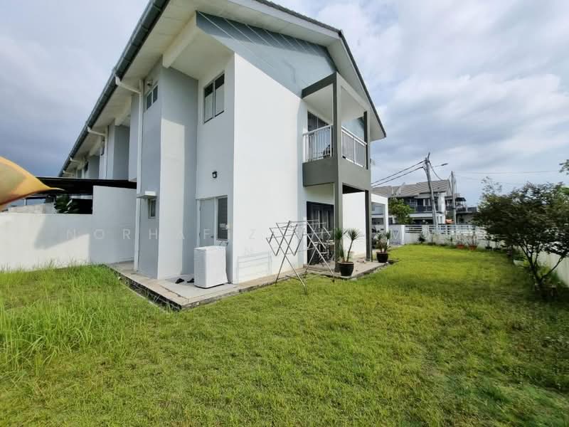 Rumah Teres 2 Tingkat untuk Dijual di Puncak Alam (Selangor) - Norhafiz Bin Mohd Nor - PropertyGuru.com.my