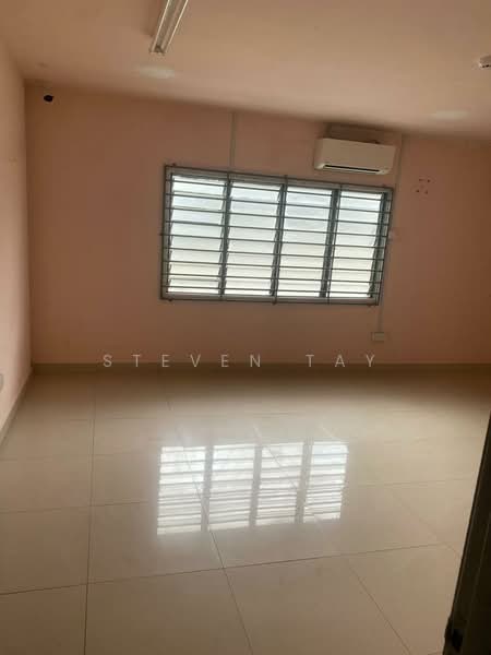 Detached Factory for Rent in Semenyih (Selangor) - Steven Tay - Interior - PropertyGuru.com.my