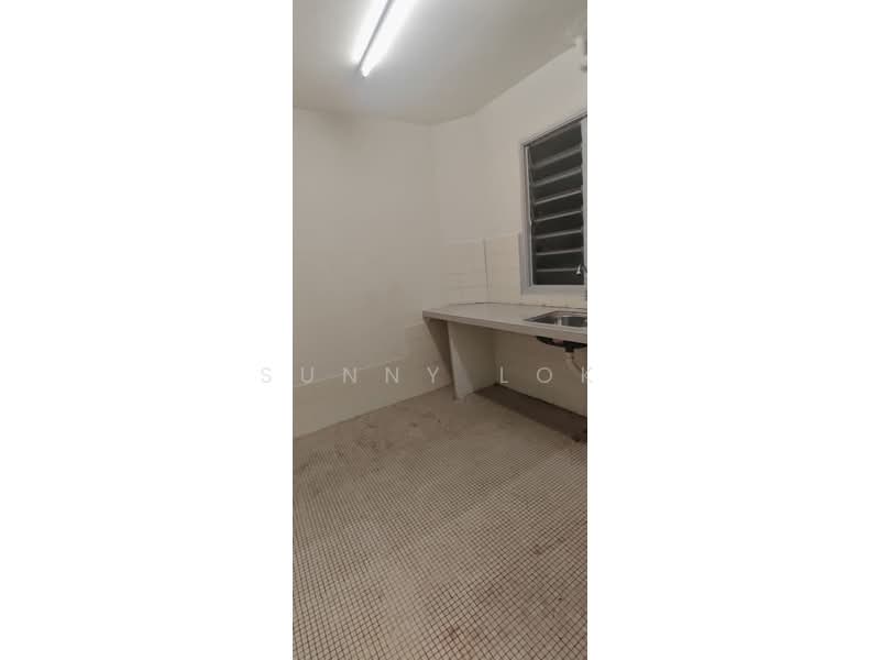 Rumah Flat untuk Disewa di Taman Mengkudu Flat - Sunny Lok - Kitchen - PropertyGuru.com.my