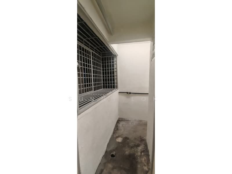 Rumah Flat untuk Disewa di Taman Mengkudu Flat - Sunny Lok - Balcony - PropertyGuru.com.my