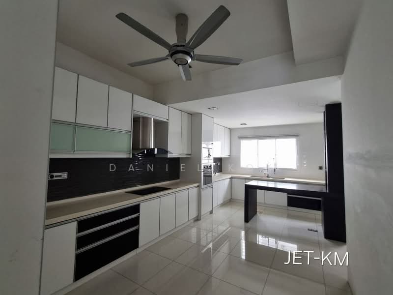2-storey Terraced House for Sale in Kemuning Utama (Shah Alam) - Daniel Kok - Kitchen - PropertyGuru.com.my