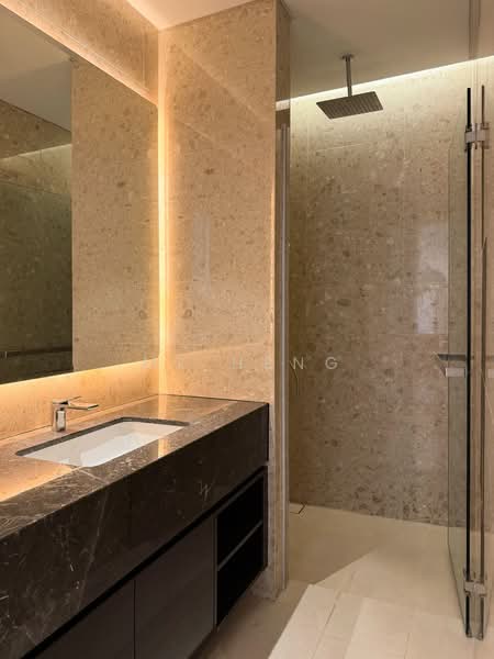 Kondominium untuk Disewa di Pavilion Damansara Heights - MK Heng - Bathroom - PropertyGuru.com.my