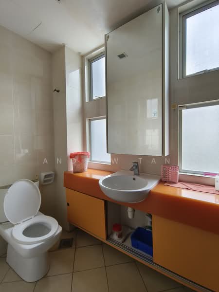 Rumah Teres 3 Tingkat untuk Dijual di Taman Tasik Prima (Puchong) - Andrew Tan - Bathroom - PropertyGuru.com.my