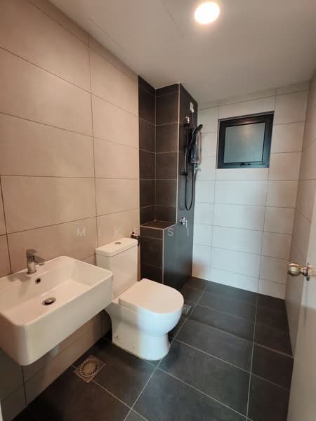 Condominium for Sale at Condo @ Eden by The Parque Residences - Mike Sing - Bathroom - PropertyGuru.com.my