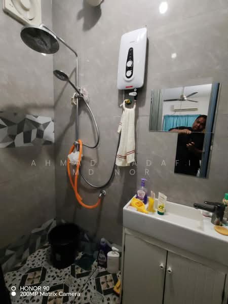 Condominium for Sale at Indah Condominium - Ahmad Gadafi Md Nor - Bathroom - PropertyGuru.com.my