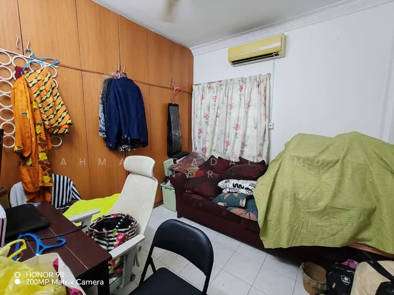 Condominium for Sale at Indah Condominium - Ahmad Gadafi Md Nor - Bedroom - PropertyGuru.com.my