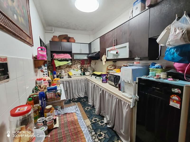 Condominium for Sale at Indah Condominium - Ahmad Gadafi Md Nor - Kitchen - PropertyGuru.com.my