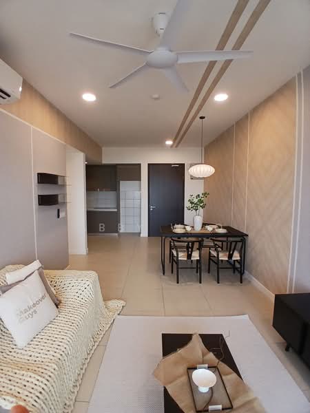 Servis Apartment untuk Disewa di Maya Ara Residences - Abby Woo - Living Room - PropertyGuru.com.my