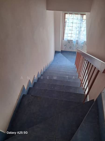 2-storey Terraced House for Sale in TAMAN PUCHONG UTAMA (Puchong) - Andrew Tan - Corridor - PropertyGuru.com.my