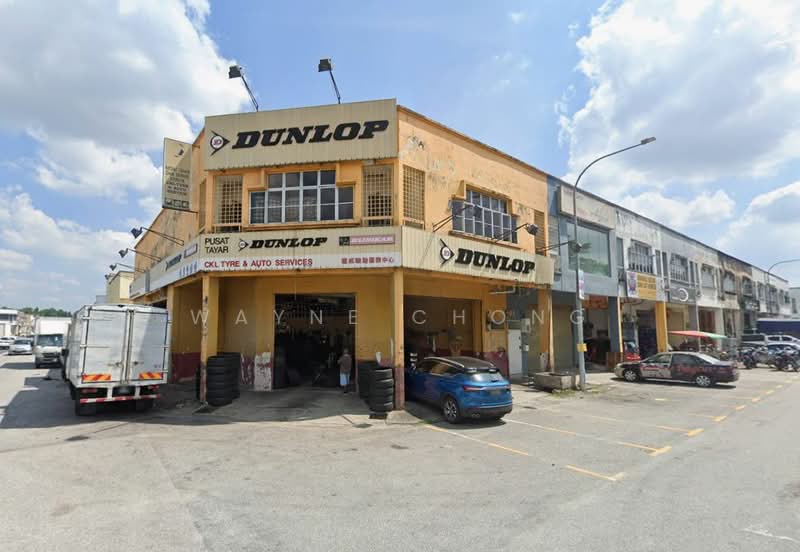 Kedai untuk Dijual di Taman Kristal Dengkil (Dengkil) - Wayne Chong - Exterior - PropertyGuru.com.my