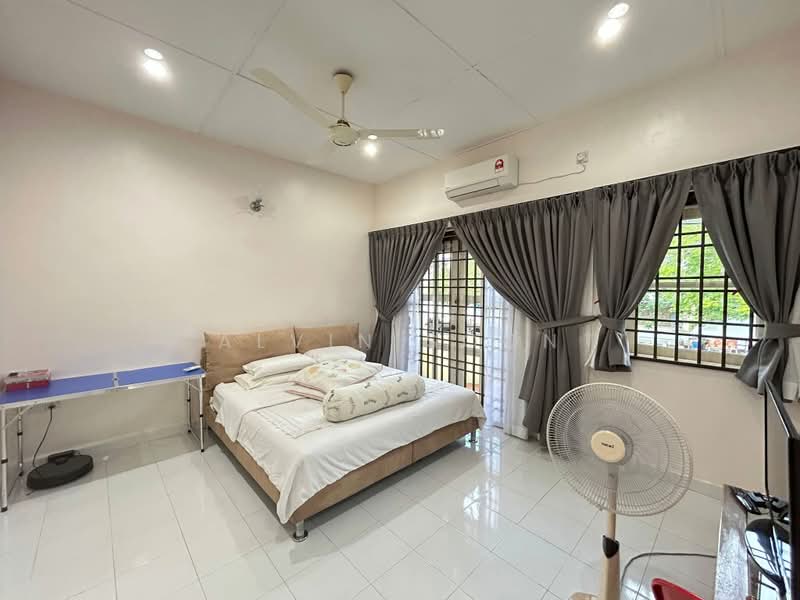 2-storey Terraced House for Sale in Taman Puteri Lindungan Bulan (Ipoh) - Alvin Soon - Bedroom - PropertyGuru.com.my