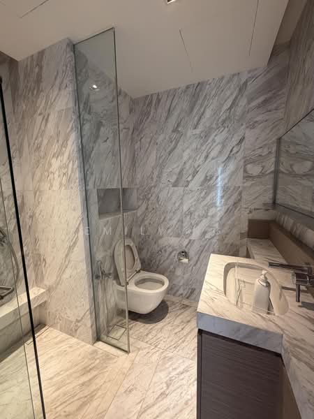 Servis Apartment untuk Disewa di Le Nouvel KLCC - Emily Ng - Bathroom - PropertyGuru.com.my
