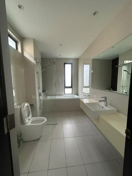 Terraced House for Rent in Iskandar Puteri (Nusajaya) (Johor) - Helen Lee - Bathroom - PropertyGuru.com.my