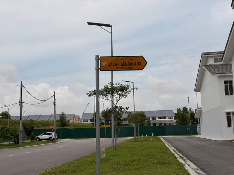 Rumah Teres 2 Tingkat untuk Dijual di Taman Bestari Perdana (Pasir Gudang) - Fu Heng Chong - Exterior - PropertyGuru.com.my
