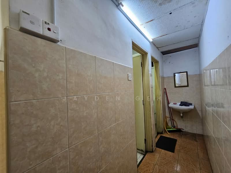 Kedai untuk Disewa di Taman Perindustrian Ringan Kristal (Alor Setar) - Jayden Geh - Corridor - PropertyGuru.com.my