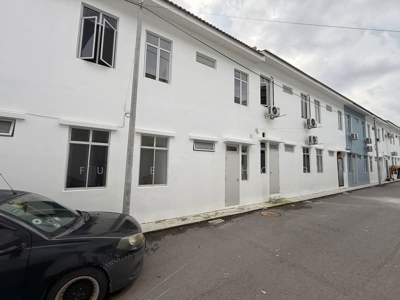 Rumah Teres 2 Tingkat untuk Dijual di Taman Bestari Perdana (Pasir Gudang) - Fu Heng Chong - Exterior - PropertyGuru.com.my