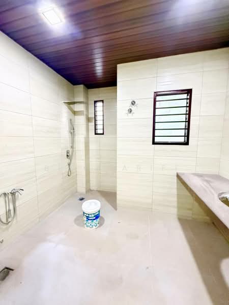 Rumah Berkembar untuk Dijual di Desa Kenanga (Semenyih) - BILYA ARIFF - Bathroom - PropertyGuru.com.my