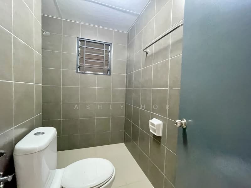 Condominium for Sale at Condominium Akasia Bukit Jalil - Ashly Hor - Bathroom - PropertyGuru.com.my