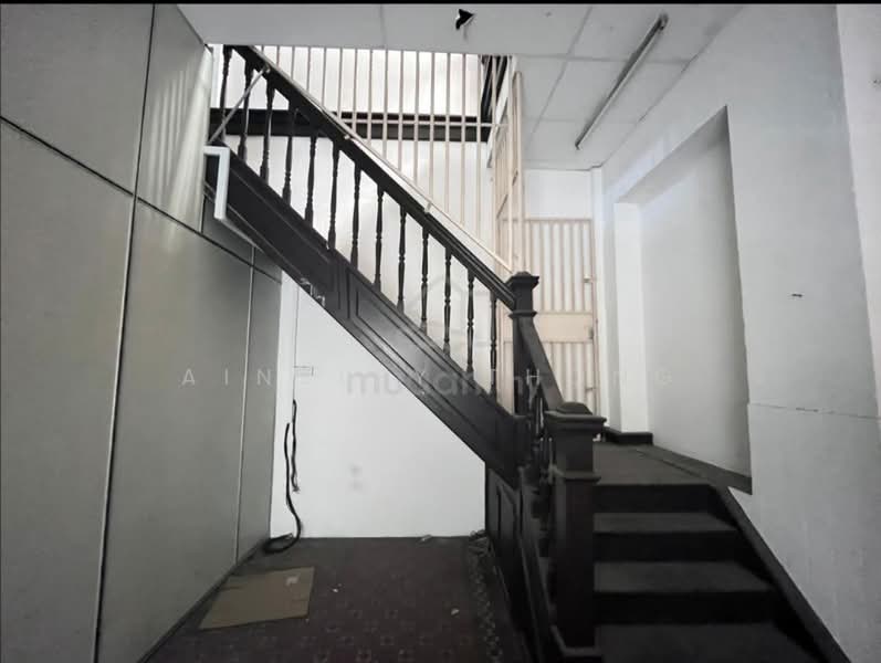 Shop / Office for Sale in Ipoh (Perak) - Ainsley Thong - Corridor - PropertyGuru.com.my
