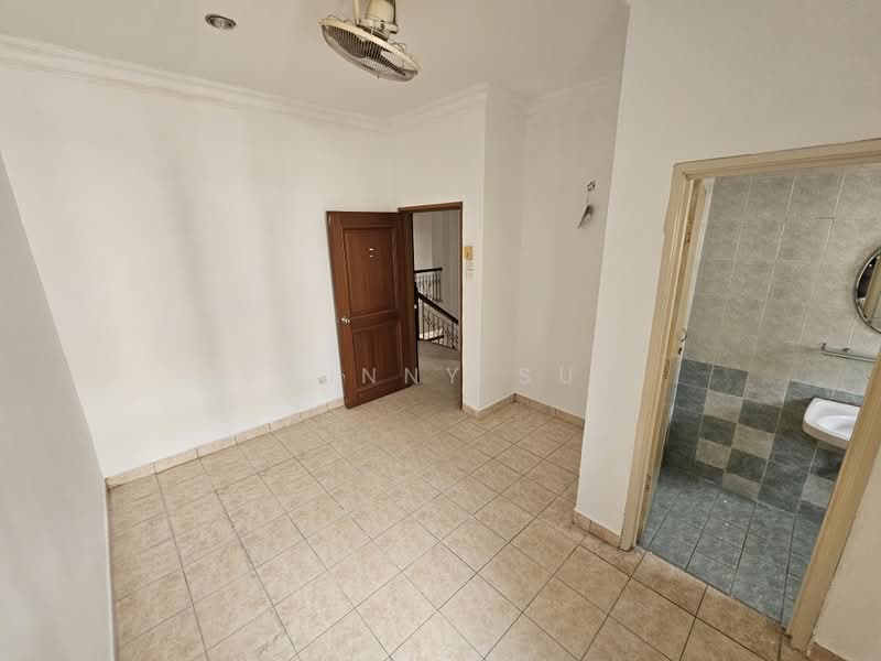 2-storey Terraced House for Sale in Bukit Jelutong (Shah Alam) - Winny Su - Interior - PropertyGuru.com.my