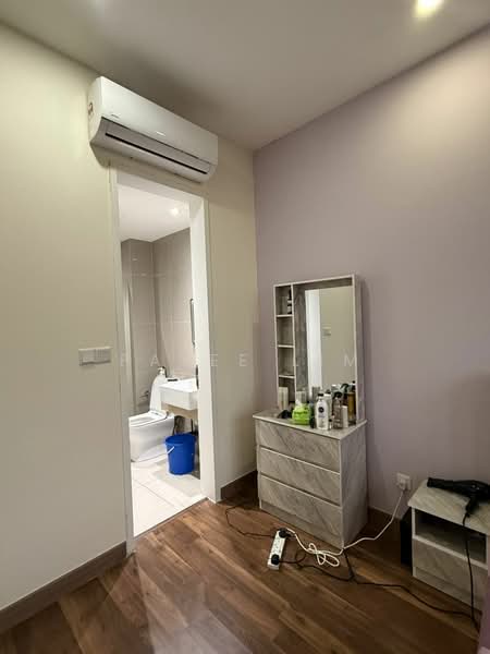Service Residence for Sale at Aster Green - Payee Lim - Bathroom - PropertyGuru.com.my