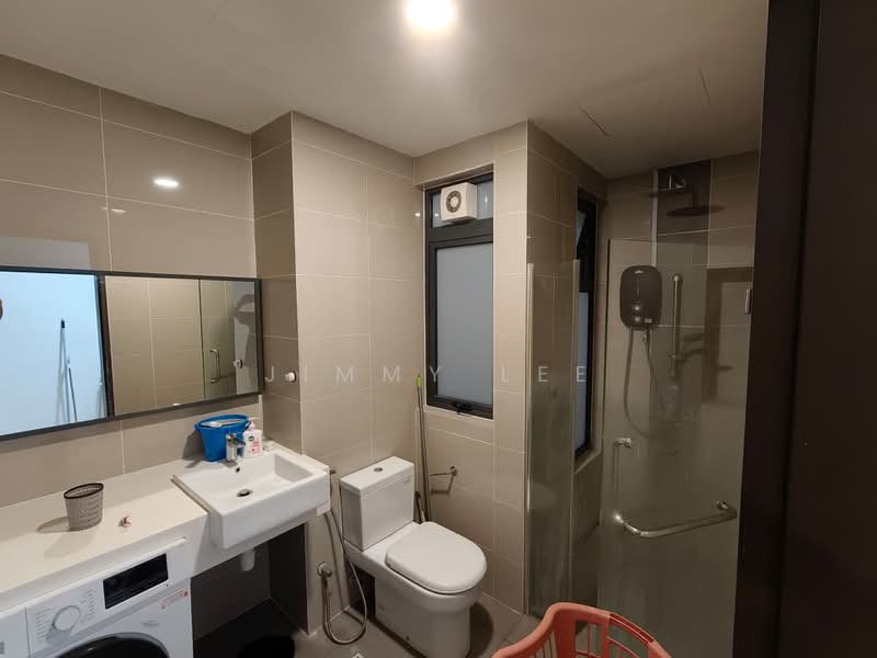 Servis Apartment untuk Dijual di Seventeen Mall & Residences (Biji Living) - Jimmy Lee - Bathroom - PropertyGuru.com.my