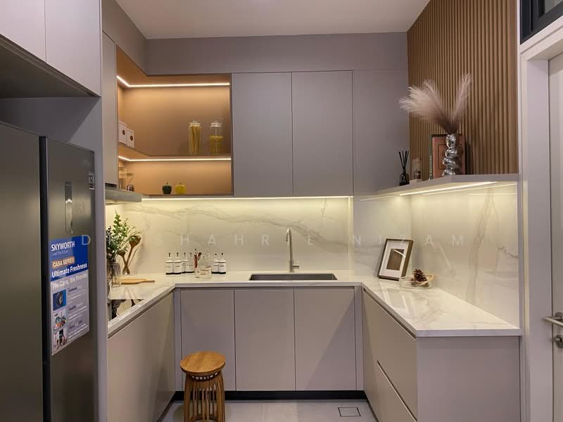 Kondominium untuk Dijual di Bayu Timur Residences - Dr Shahril Nizam - Kitchen - PropertyGuru.com.my