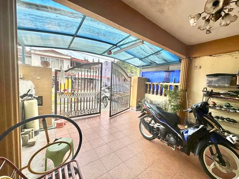 2-storey Terraced House for Sale in Taman Serdang Raya (Seri Kembangan) - Fauzan bin Sahrom - PropertyGuru.com.my