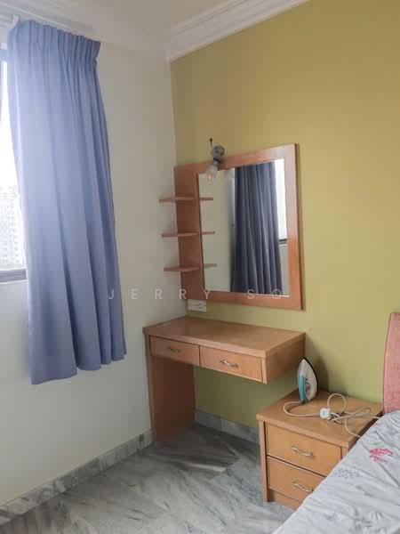 Apartment for Sale at Pearl Garden - Jerry So - Bedroom - PropertyGuru.com.my