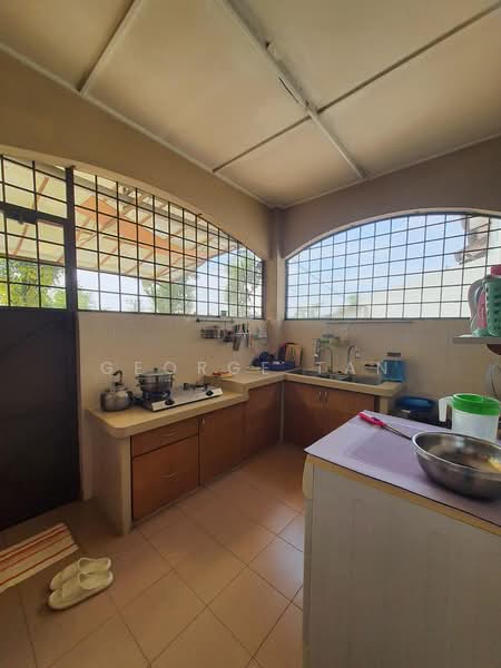 2-storey Terraced House for Sale in Usj 11 (Subang Jaya) - George Tan - Kitchen - PropertyGuru.com.my