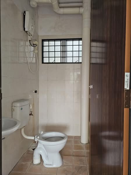 Apartment for Sale at Vista Hatamas Apartment @ Bukit Hatamas - Stella Lee - Bathroom - PropertyGuru.com.my