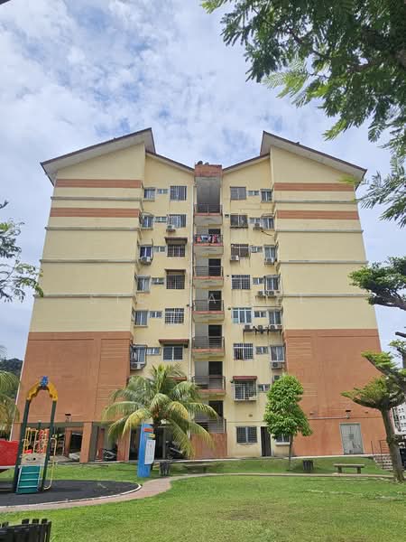 Apartment for Sale at Vista Hatamas Apartment @ Bukit Hatamas - Stella Lee - Exterior - PropertyGuru.com.my