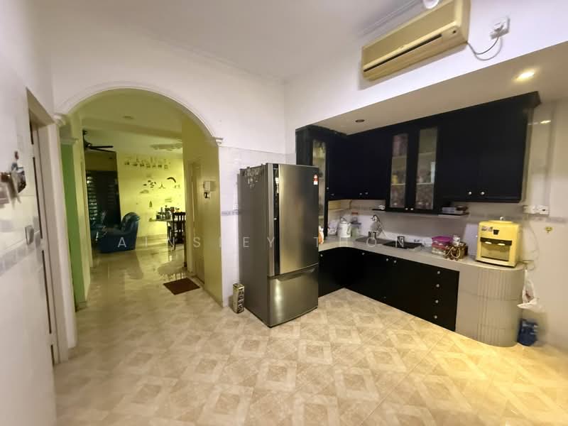 Rumah Teres 2 Tingkat untuk Dijual di Taman Sri Wani (Ipoh) - Ainsley Thong - Kitchen - PropertyGuru.com.my