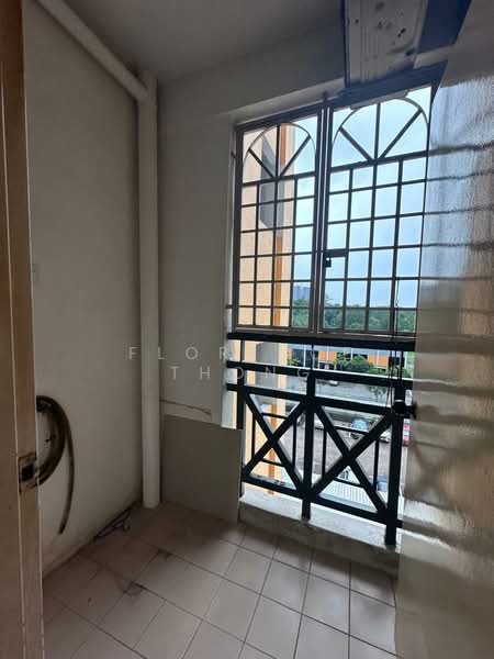 Pangsapuri untuk Disewa di Impian Senibong Residences - Florence Thong - Balcony - PropertyGuru.com.my
