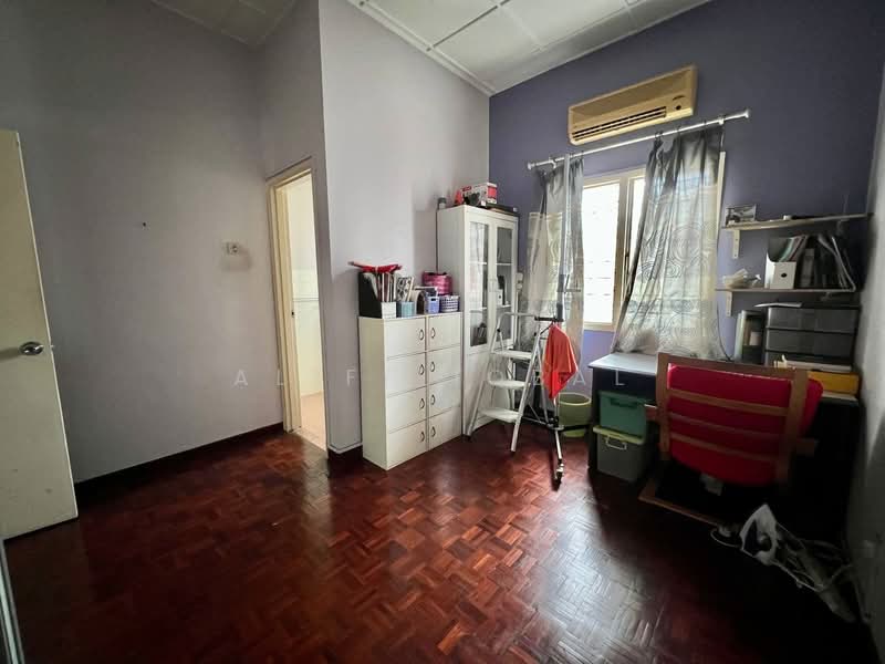 2-storey Terraced House for Sale in SS19 (Subang Jaya) - Aliff Iqbal - PropertyGuru.com.my